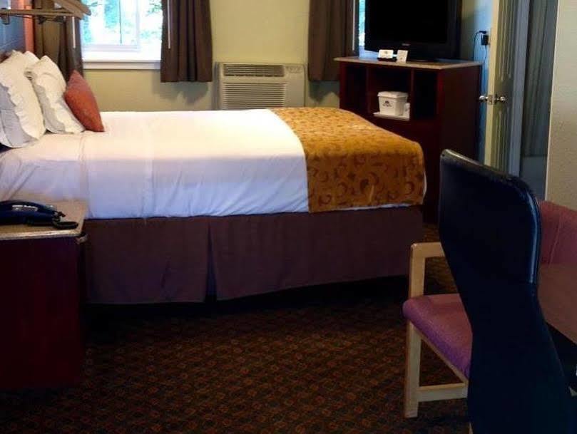 Cheshire Welcome Inn Extérieur photo